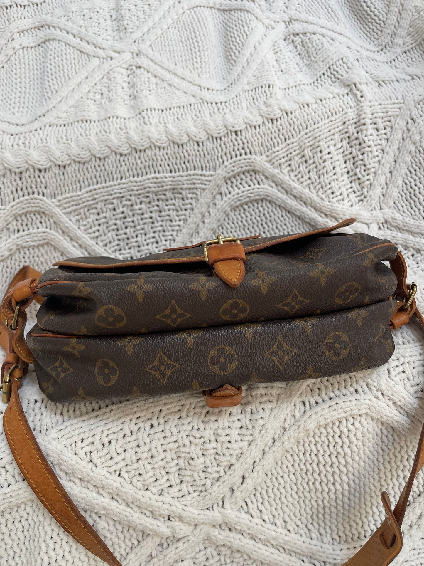 Louis Vuitton Saumur 30 Monogram