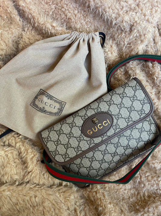 Gucci GG Supreme Neo Belt Bag