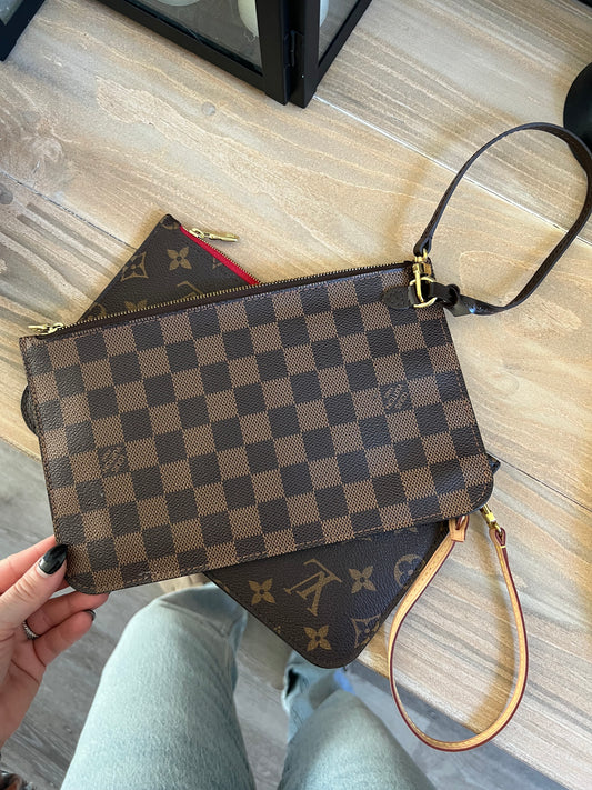 Louis Vuitton Neverfull Pouch Damier Ebene