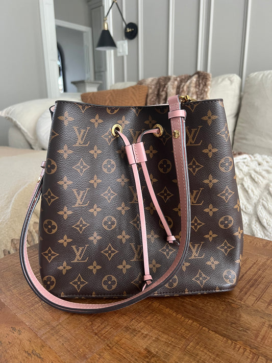 Louis Vuitton NeoNoe Rose Monogram