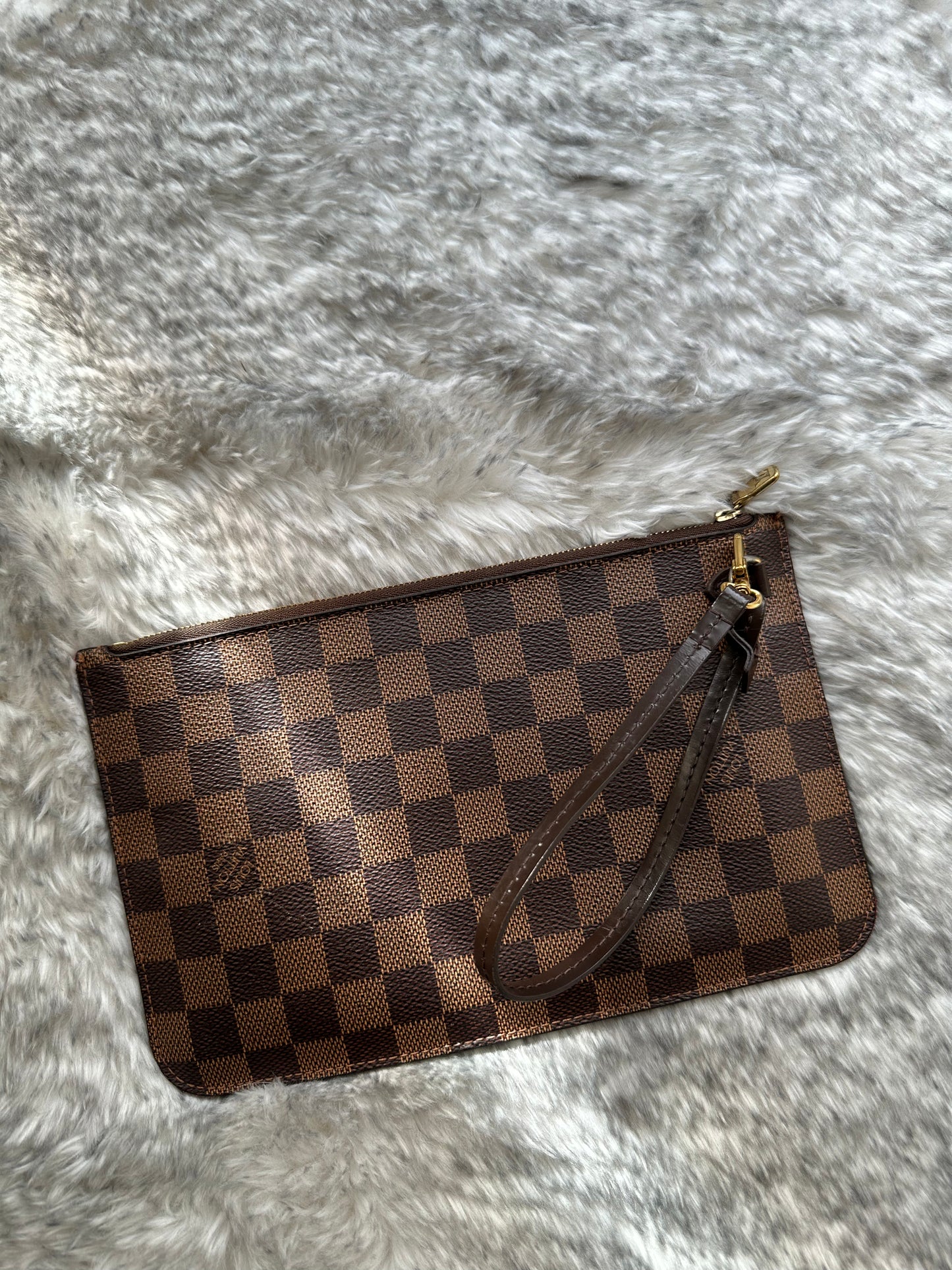 Louis Vuitton Damier Ebene Wristlet