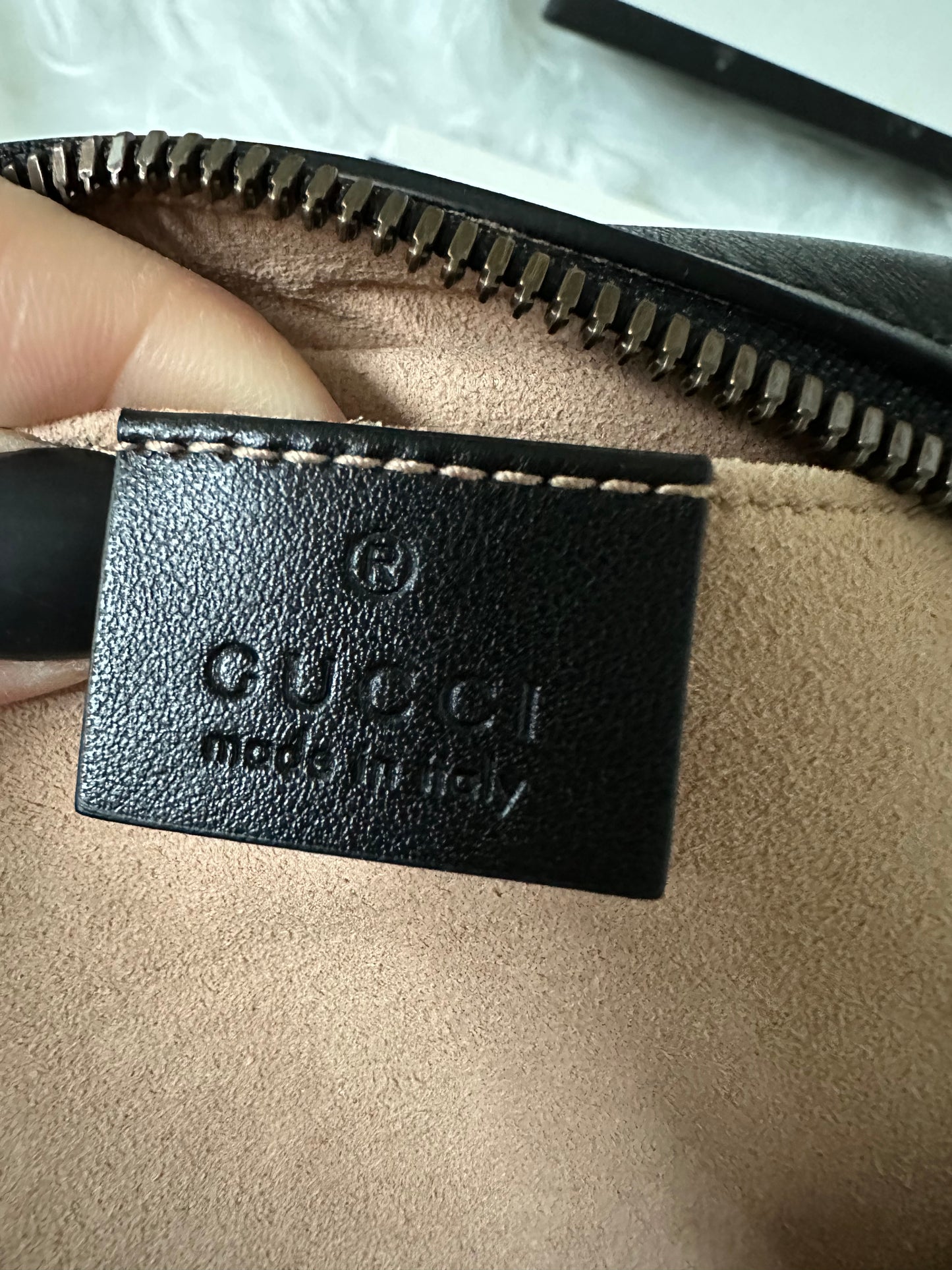 Gucci GG Marmont Shoulder Bag