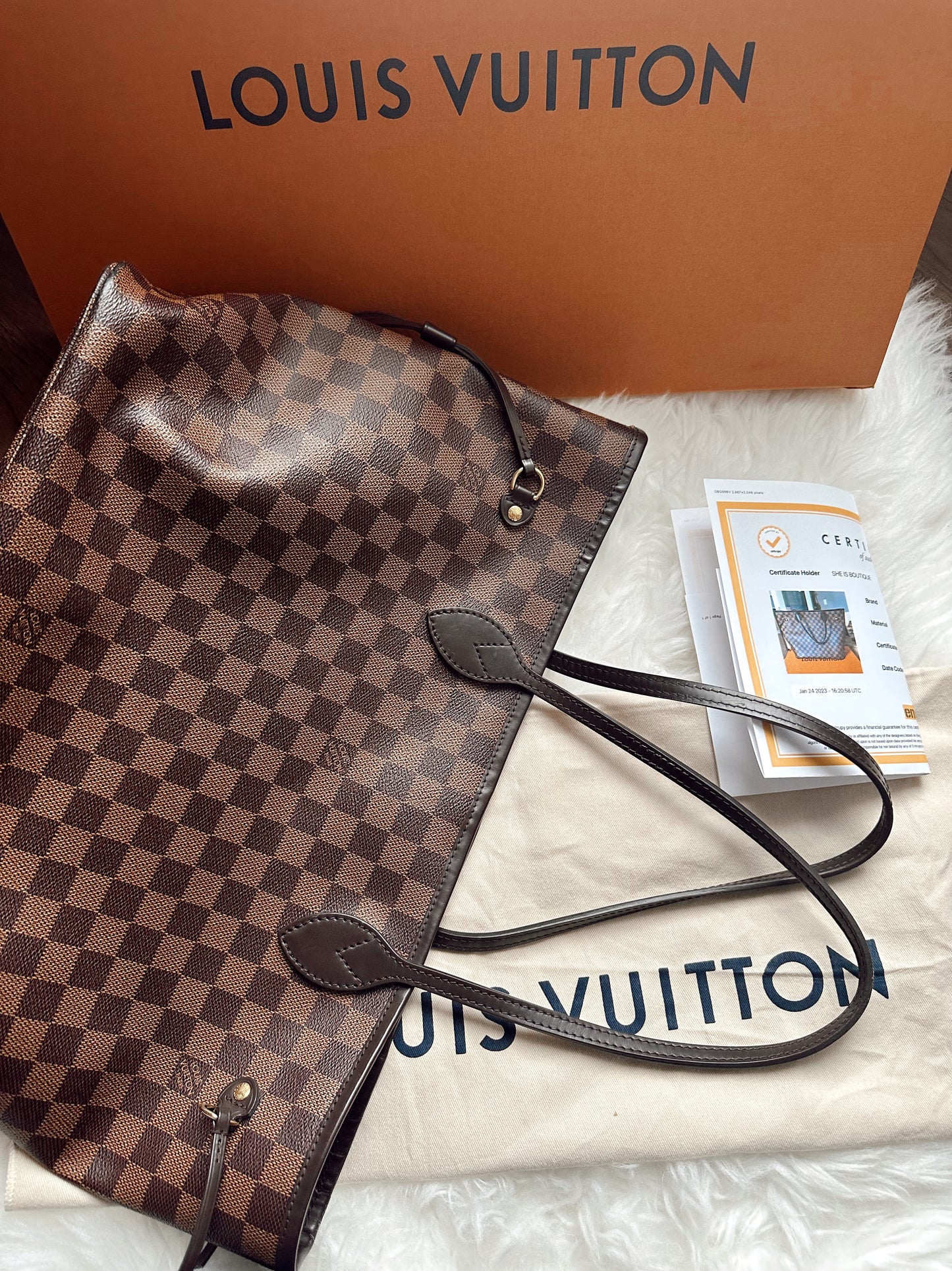 Louis Vuitton Neverfull Damier Ebene MM