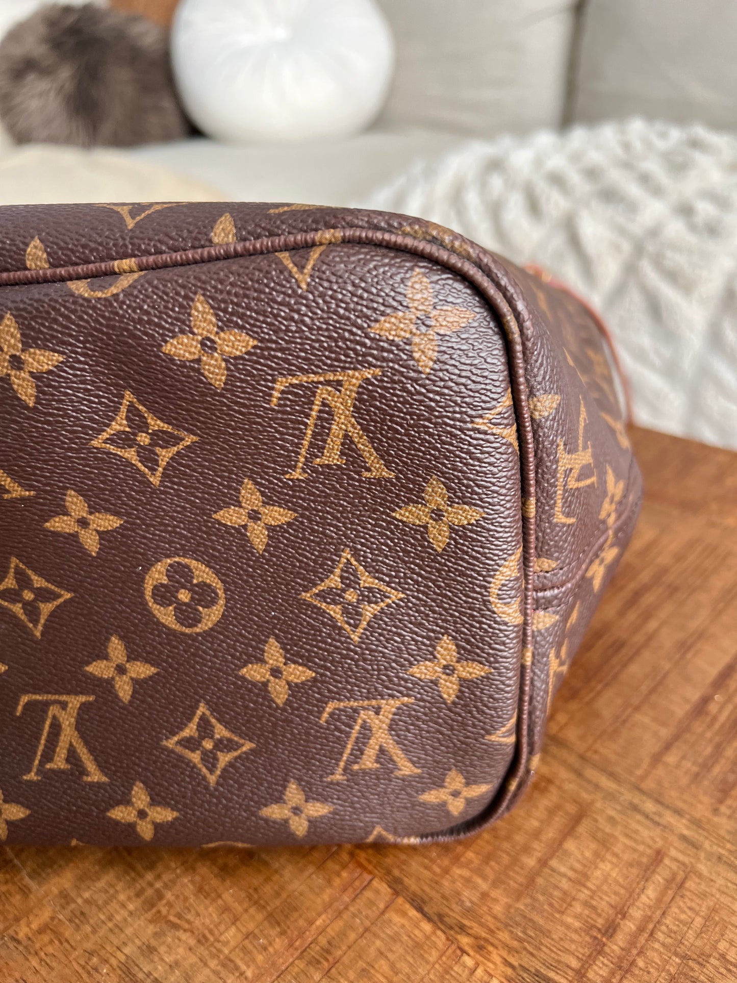 Louis Vuitton Neverfull MM Monogram