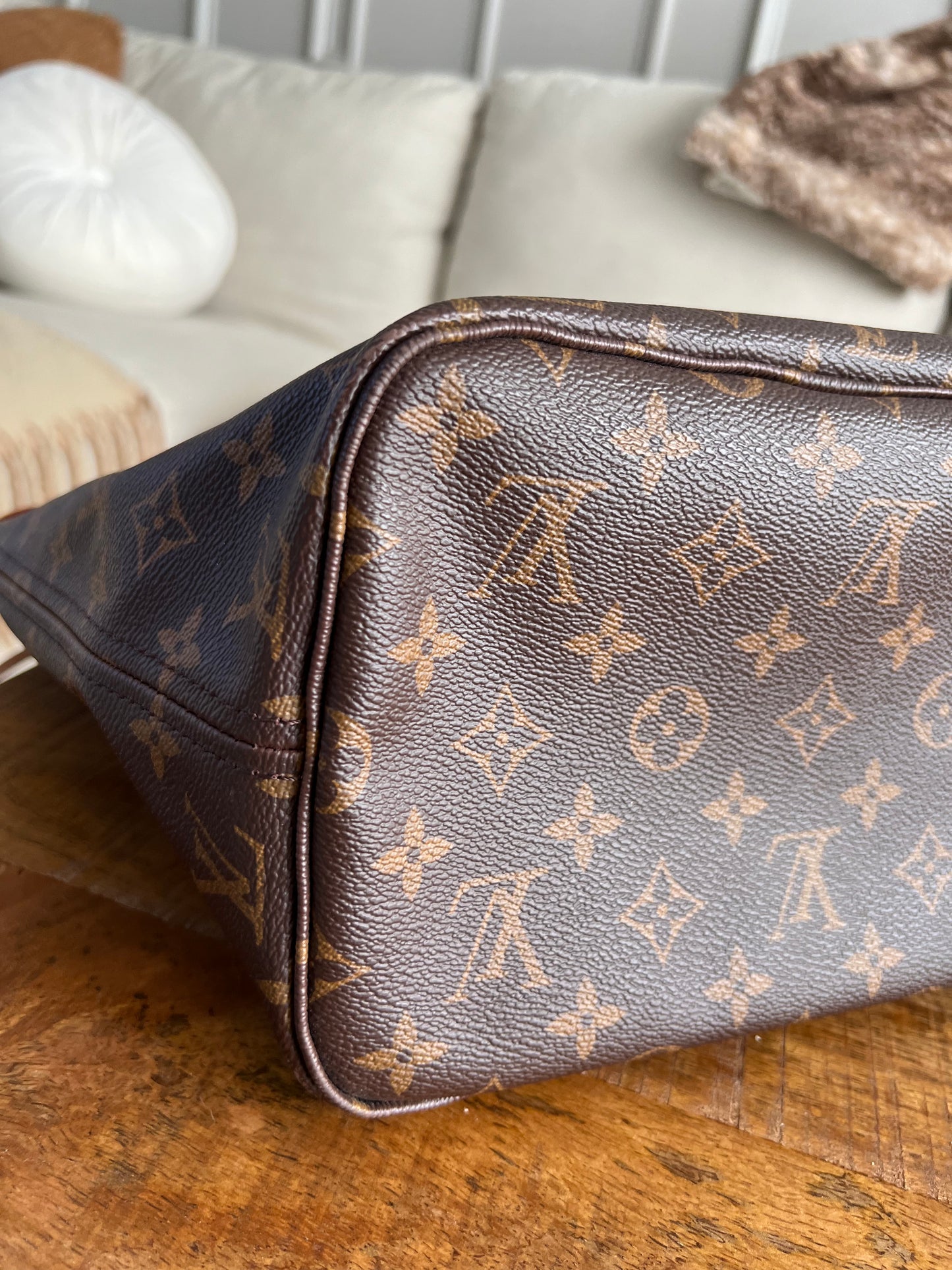 Louis Vuitton Neverfull MM Monogram