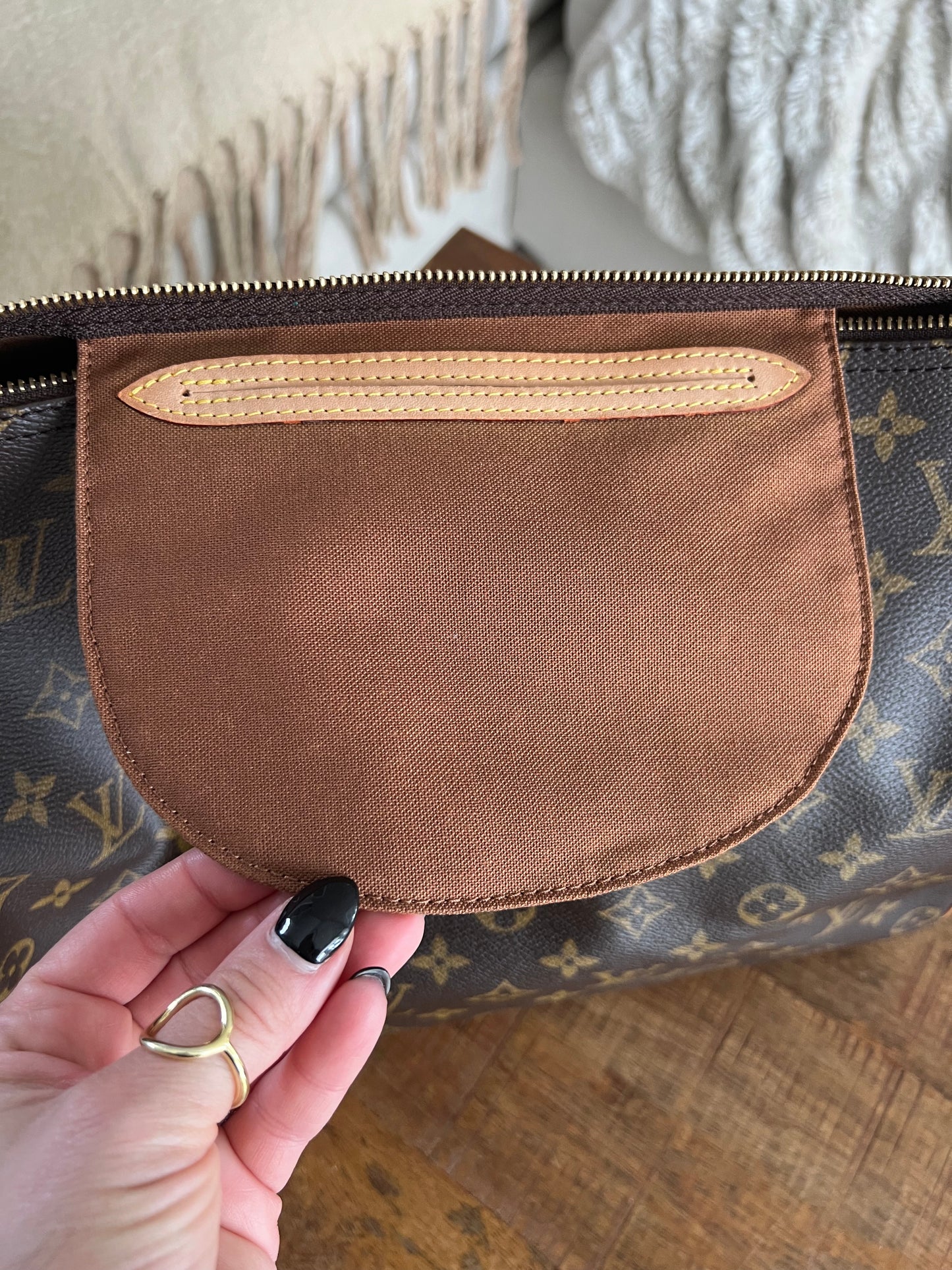 Louis Vuitton Speedy 35