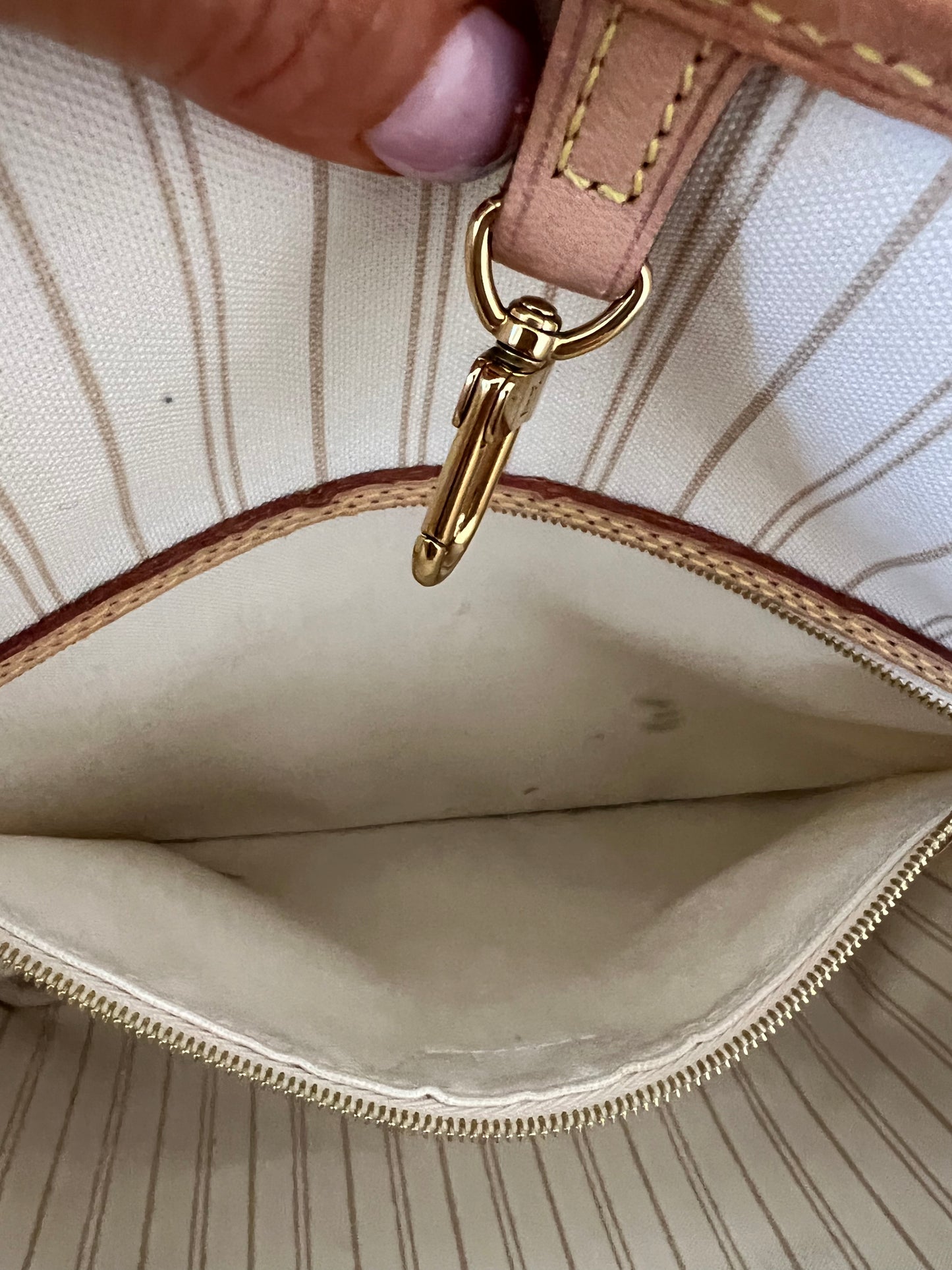 Louis Vuitton Neverfull Azur MM