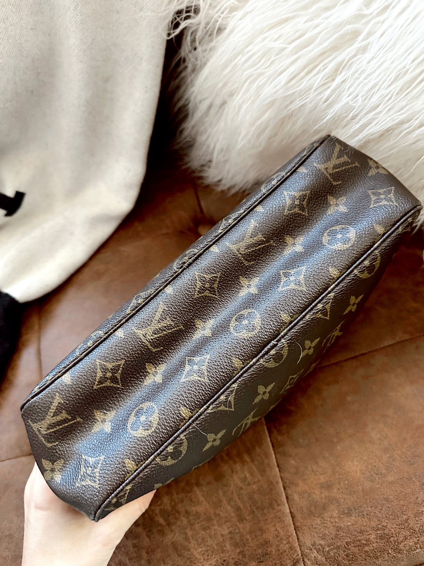 Louis Vuitton Canvas Trousse Toilette 28