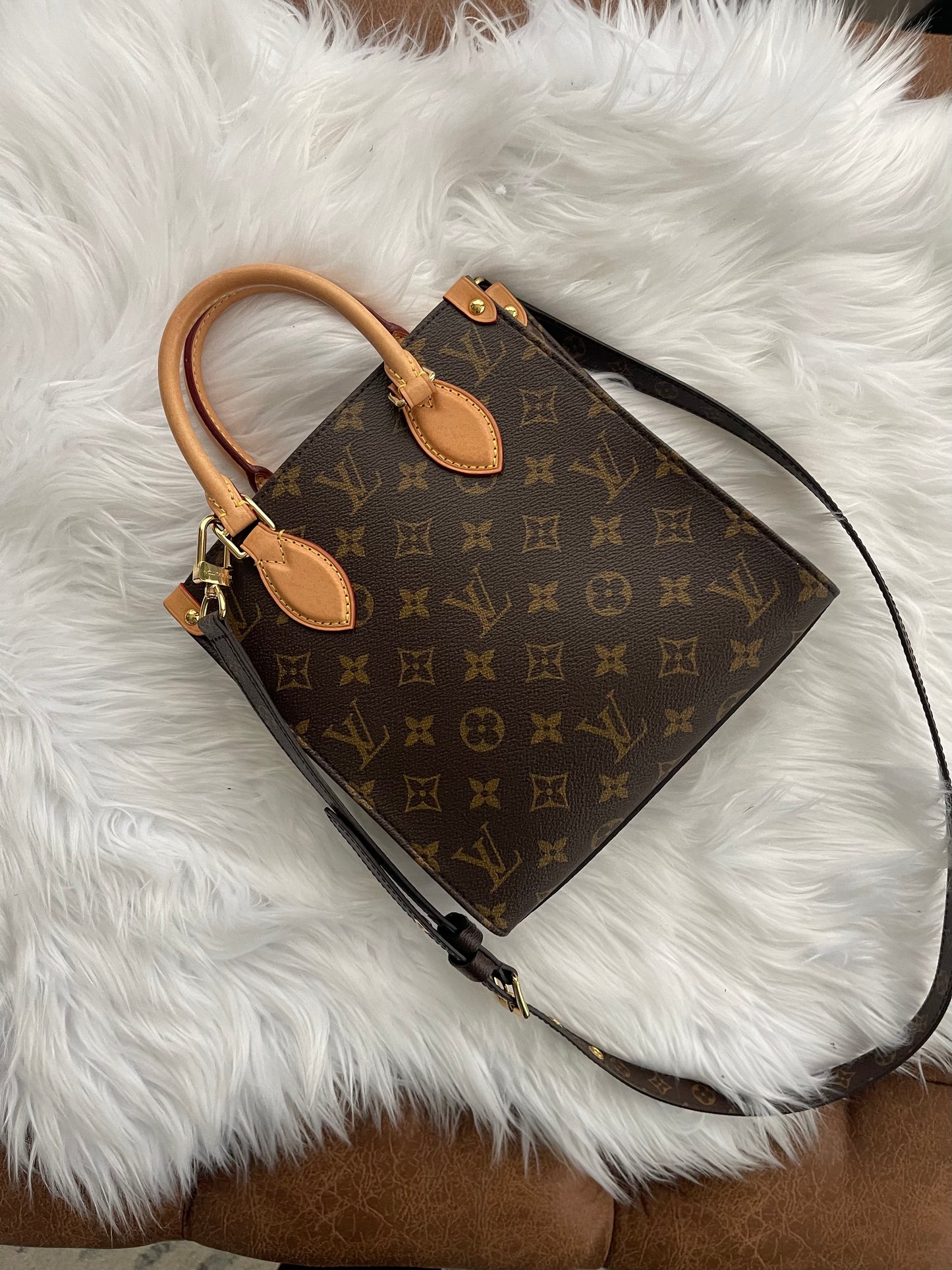 Louis Vuitton Monogram Sac Plat BB