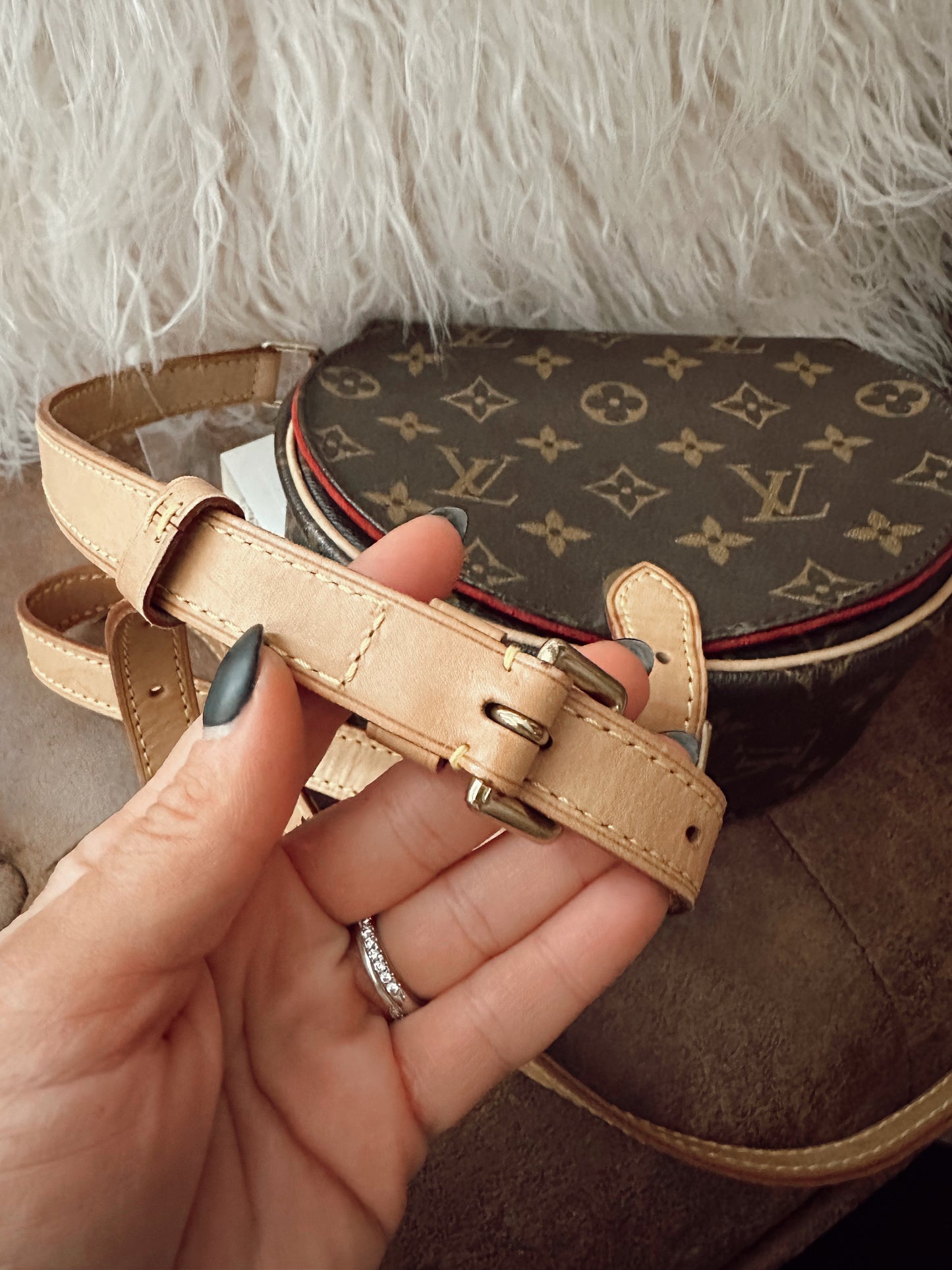 Louis Vuitton Tambourine Monogram