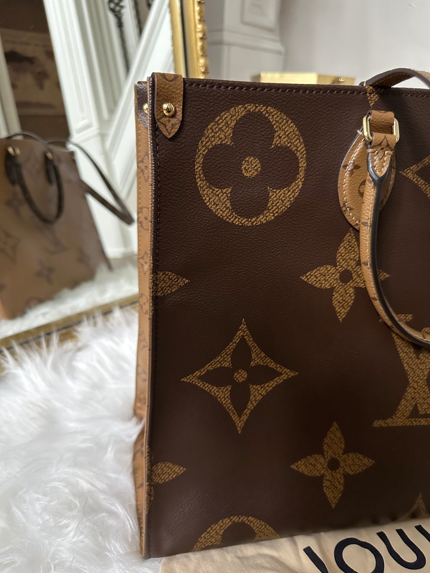 Louis Vuitton On The Go Tote GM