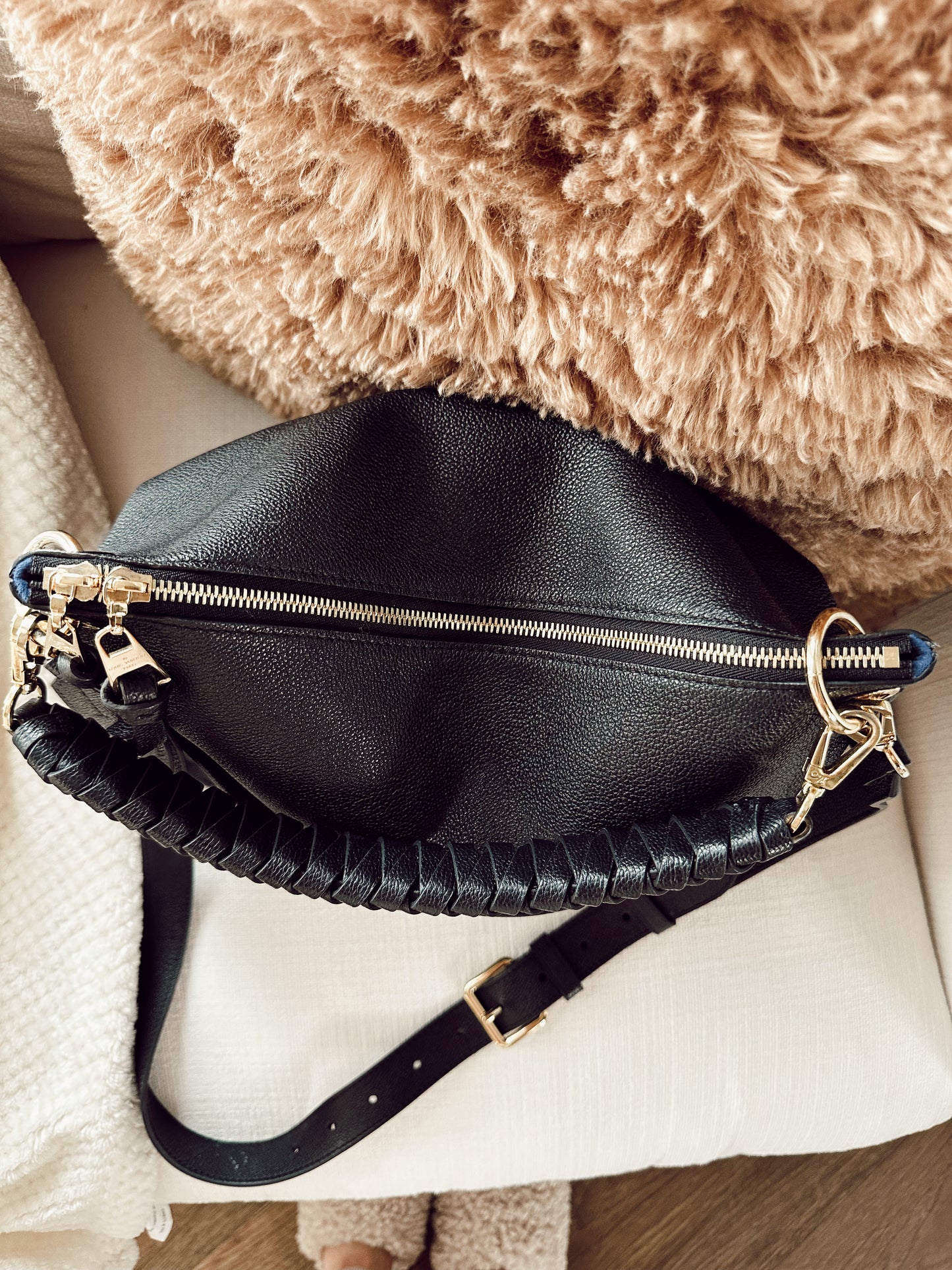 Louis Vuitton Empreinte Maida Hobo