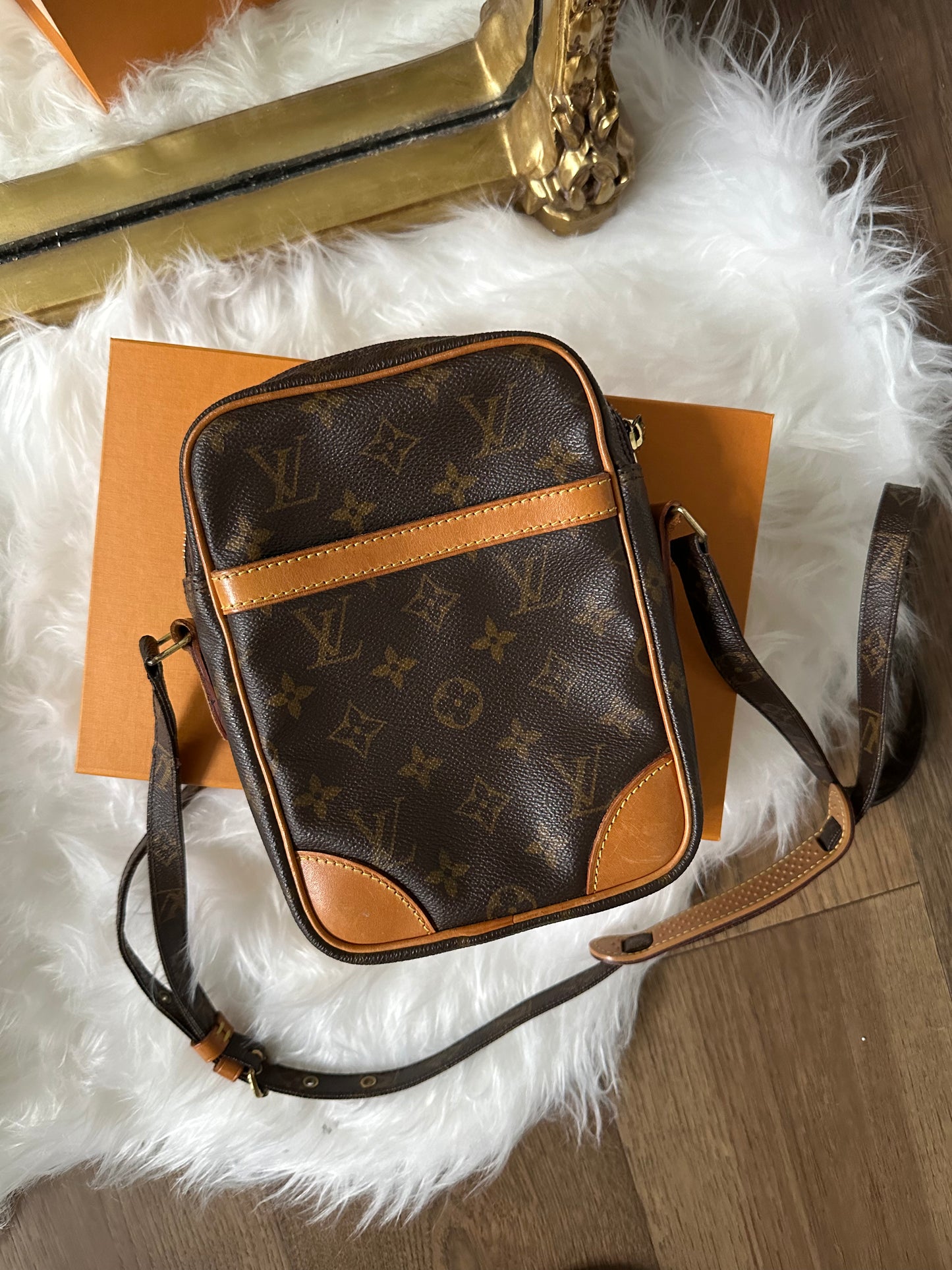 Louis Vuitton Danube Monogram