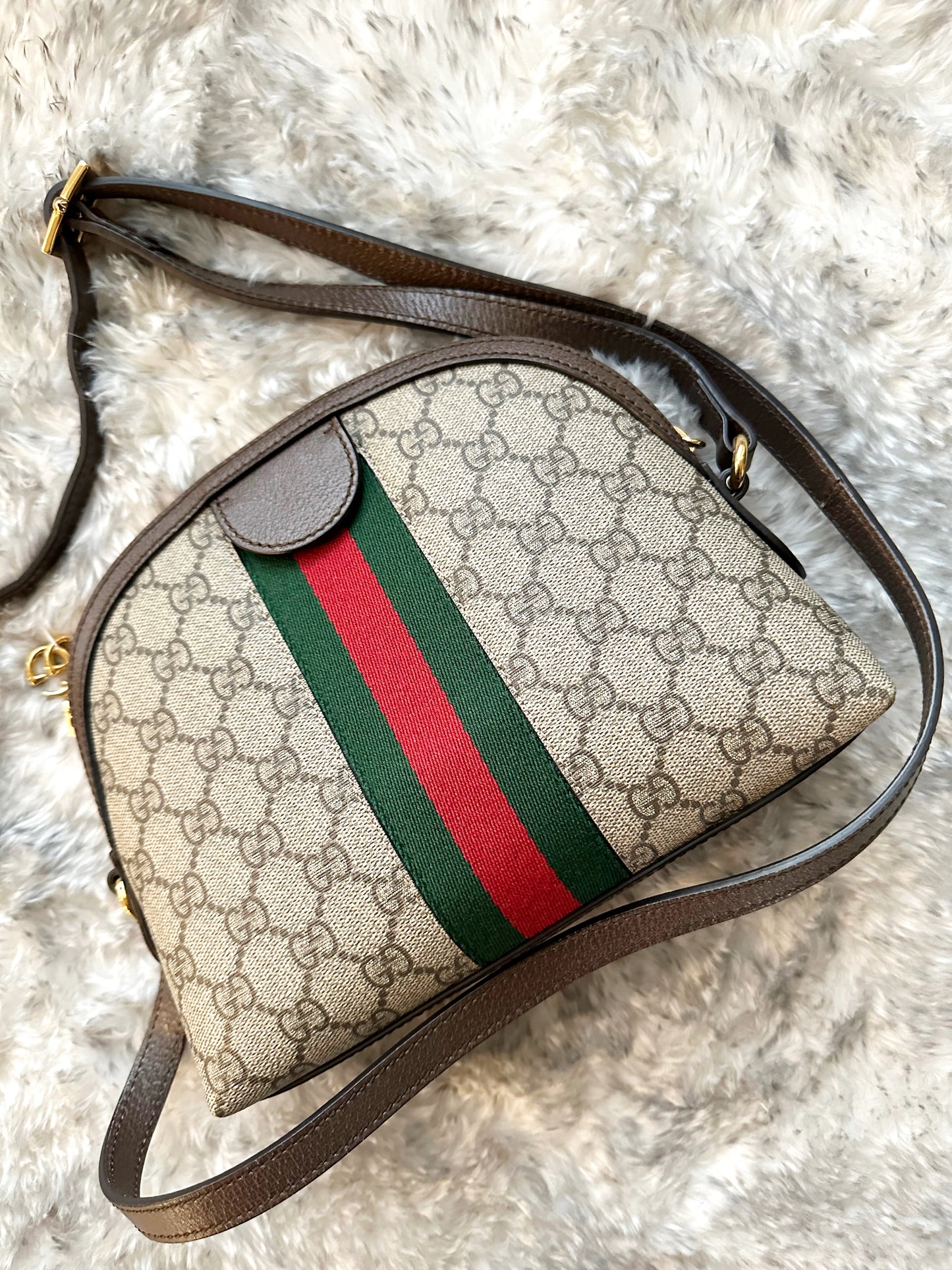 Gucci Supreme Ophidia Shoulder Bag Small